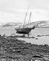 Photo de l'épave du navire JEANIE, à la baie d'Hudson, en 1910