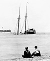 Photo de l'épave du FONTANA à Point Edward, en Ontario, en 1900